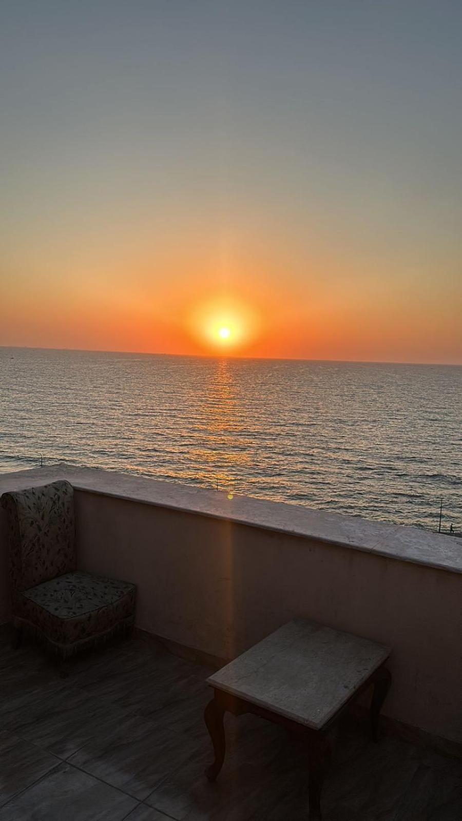 Haidar House A Private Rooms For Men Only At Shared Apartment غرف خاصه للرجال فقط Alexandria Bagian luar foto