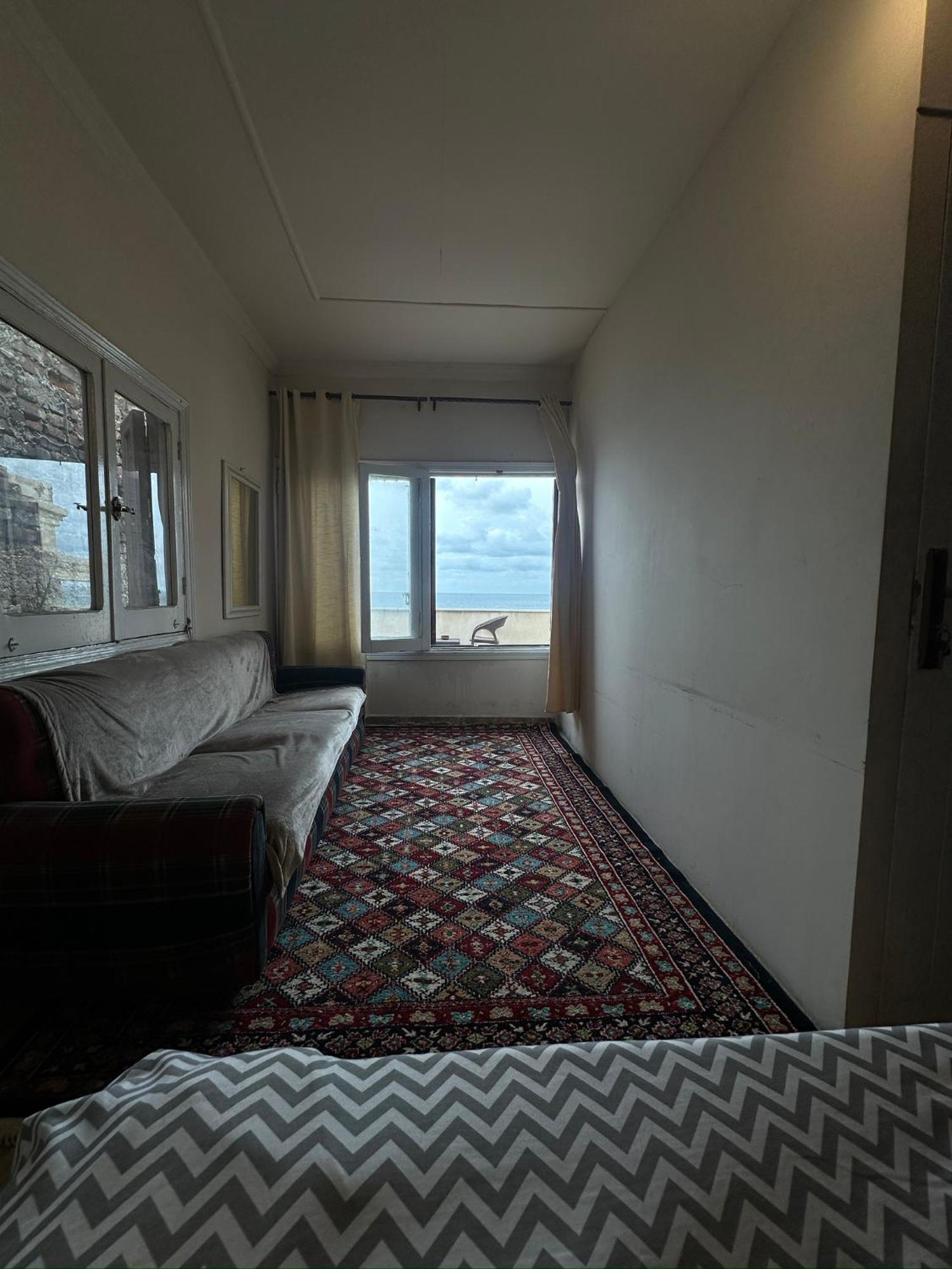 Haidar House A Private Rooms For Men Only At Shared Apartment غرف خاصه للرجال فقط Alexandria Bagian luar foto