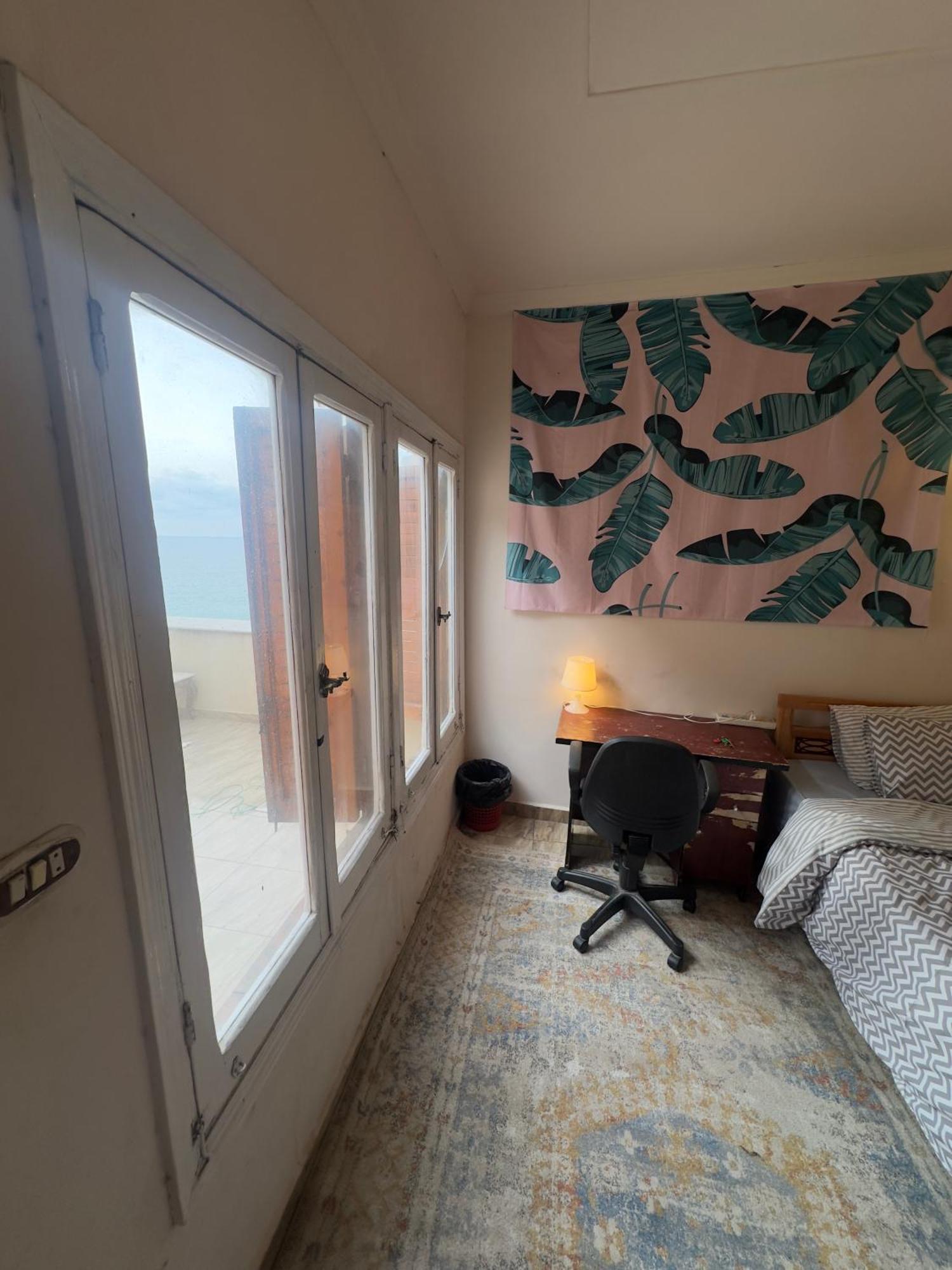 Haidar House A Private Rooms For Men Only At Shared Apartment غرف خاصه للرجال فقط Alexandria Bagian luar foto